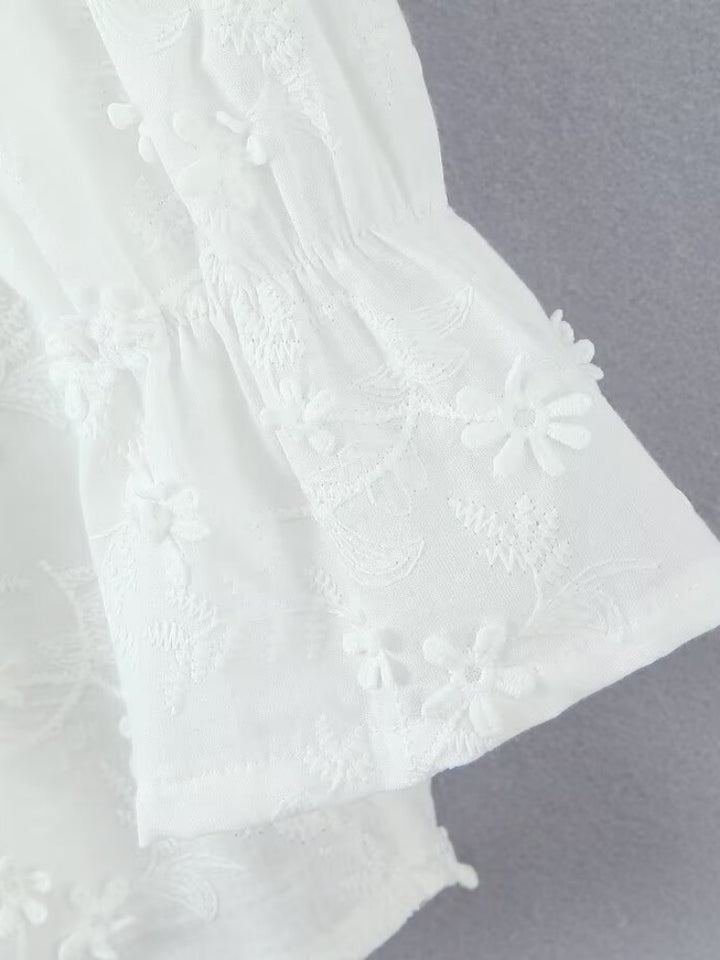 Damen luftiges Tunika-Kleid mit floralen Stickereien und Rüschensaum Drune