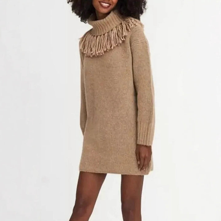 Damen Strickkleid mit Fransenkragen und gerippten Ärmeln Drune