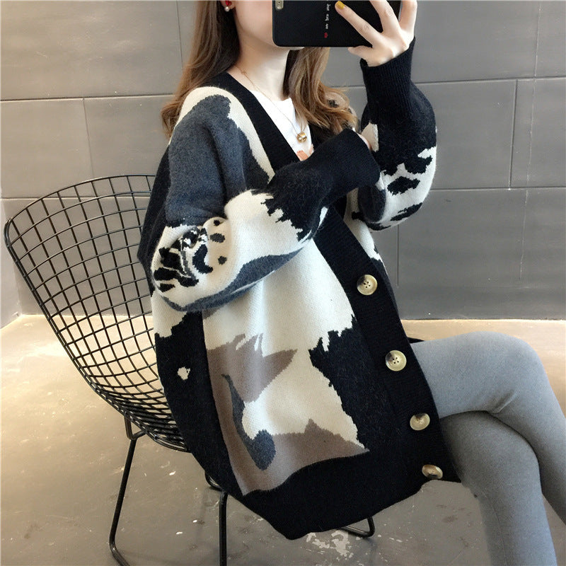 Damen modische Strickjacke mit auffälligem Muster und goldenen Knöpfen Drune