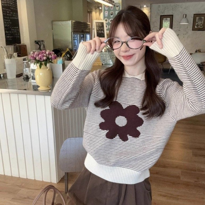 Damen gestreifter Pullover mit floraler Applikation und lässigem Schnitt
