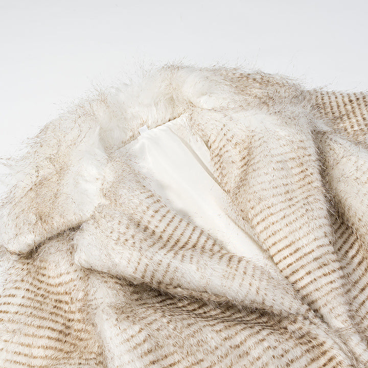 Damen nan kurze Kunstfelljacke mit gestreifter Struktur, oversized Schalkragen und softer Innenseite Drune