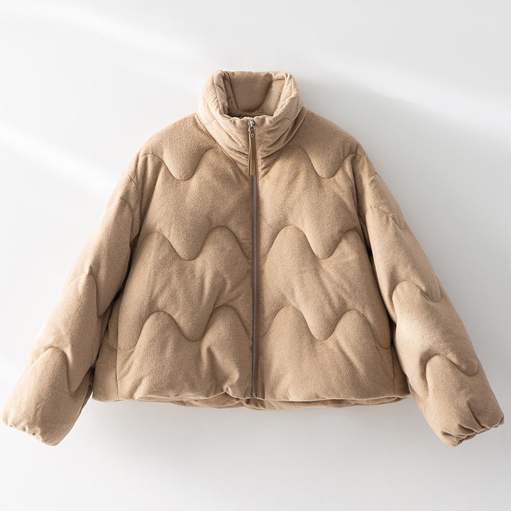 Damen Kurze gesteppte Jacke mit Wellensteppung, hohem Stehkragen und Boxy-Silhouette Drune
