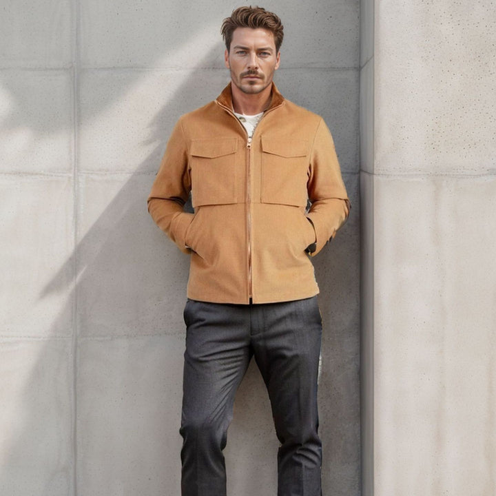 Herren Kurze Denim-Fieldjacke mit Stehkragen, Reißverschluss und aufgesetzten Brusttaschen Drune