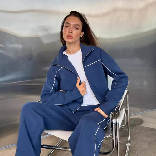 Damen sportlicher Zweiteiler im lässigen Look mit modischem Stehkragen und praktischen Taschen Drune