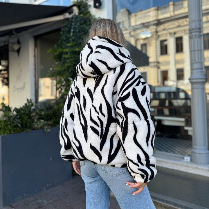 Damen Teddy-Fleece-Kapuzenjacke mit Reißverschluss, Steppnähten und weichem Zickzack-Muster Drune