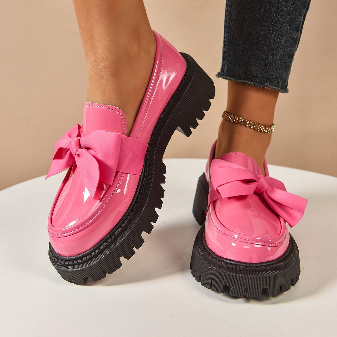 Damen Lack-Loafer mit markanter Profilsohle und Zierschleife Drune