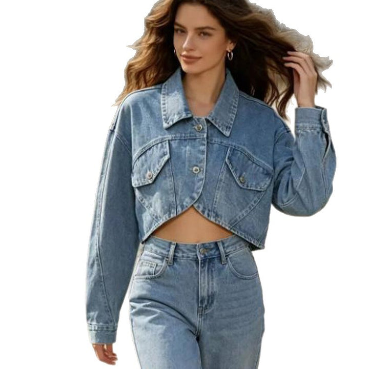 Damen Cropped-Jeansjacke mit geschwungenem Saum und Pattentaschen Drune