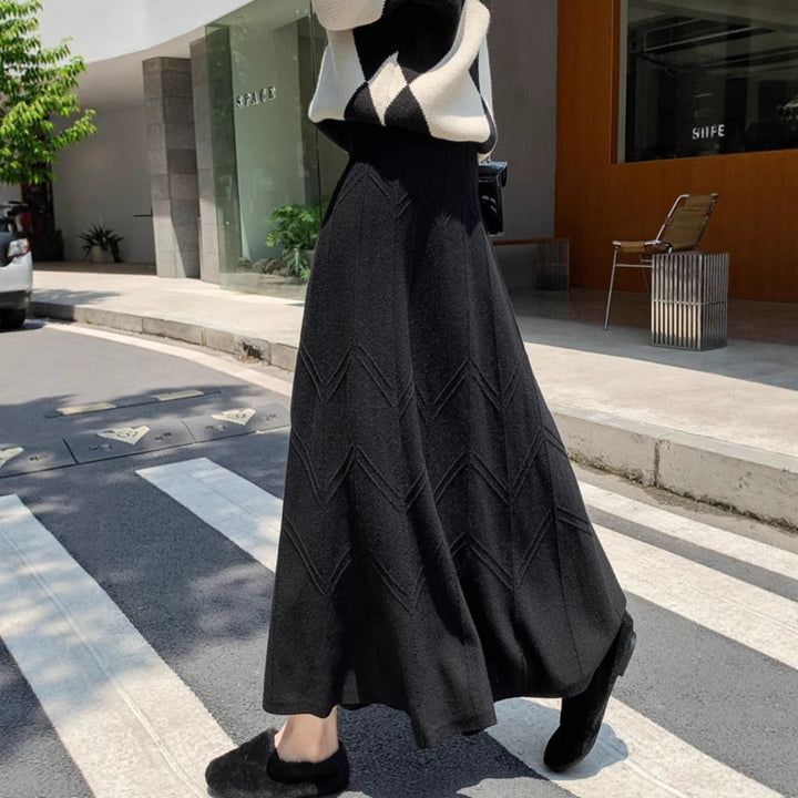 Damen Eleganter, schwingender Maxirock mit strukturiertem Design Drune