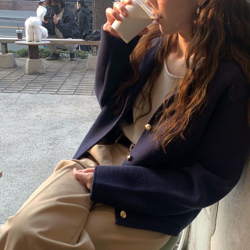 Damen Elegante Bouclé-Jacke mit goldenen Knöpfen Drune