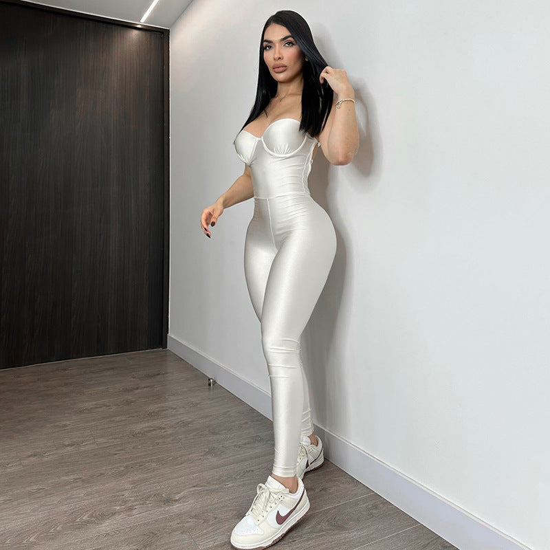Damen Figurbetonter Jumpsuit mit trägerlosem Design und glänzender Oberfläche Drune