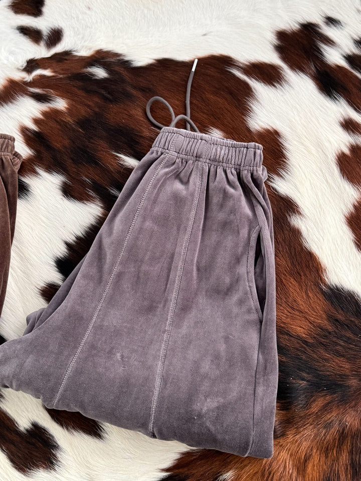 Damen weite Velours-Hose mit elastischem Bund und praktischen Seitentaschen Drune