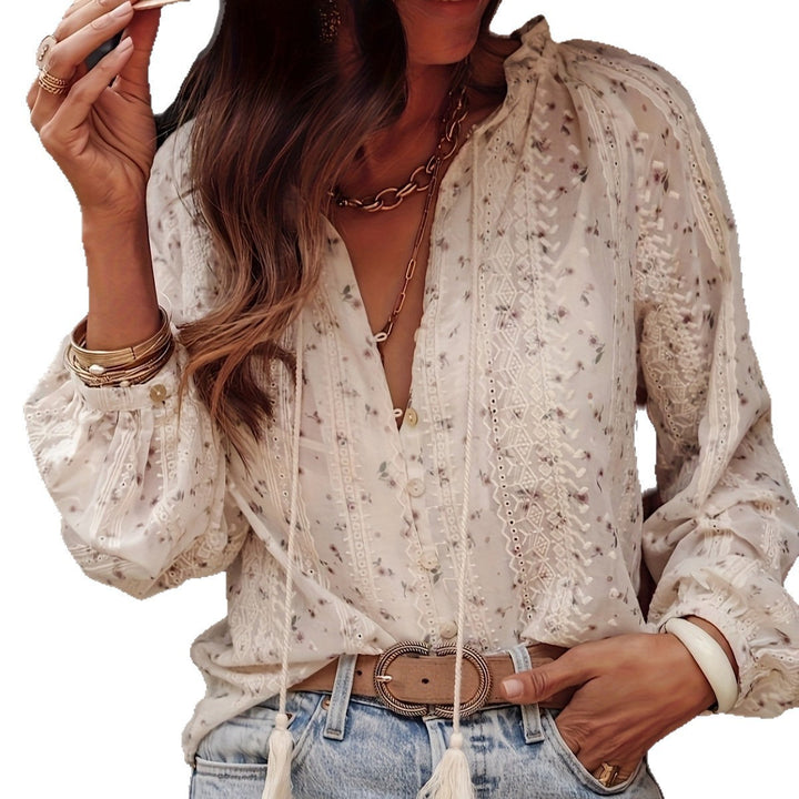 Damen Bluse mit feinen Spitzendetails und floralen Mustern Drune