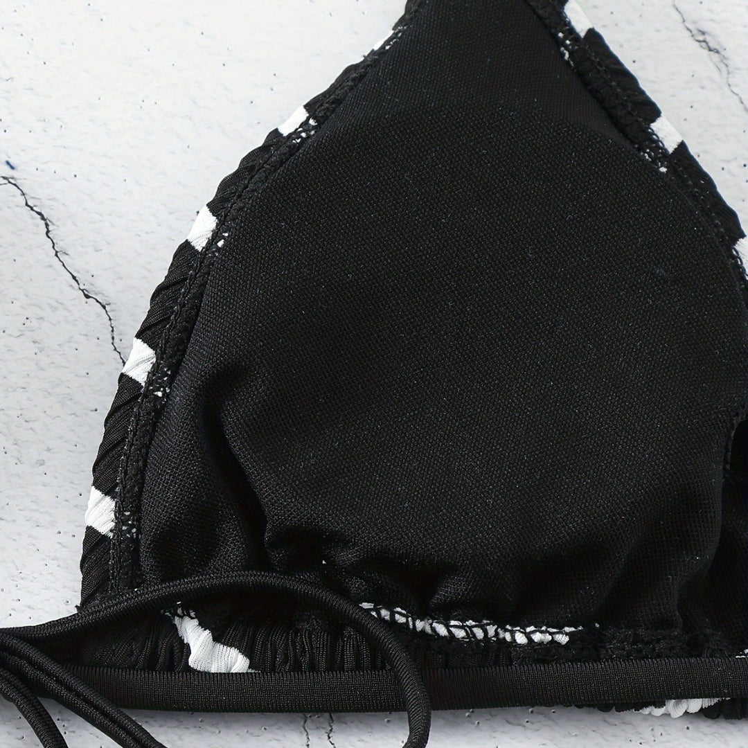 Damen Triangel-Bikini mit raffinierten Streifen Drune