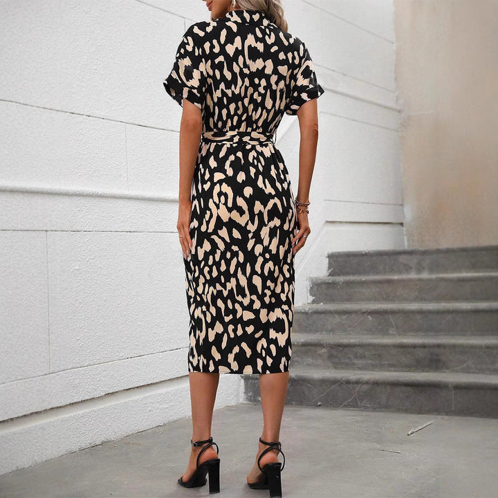 Damen Maxikleid mit schickem Knopfdesign und vorteilhaftem Schlitz Drune