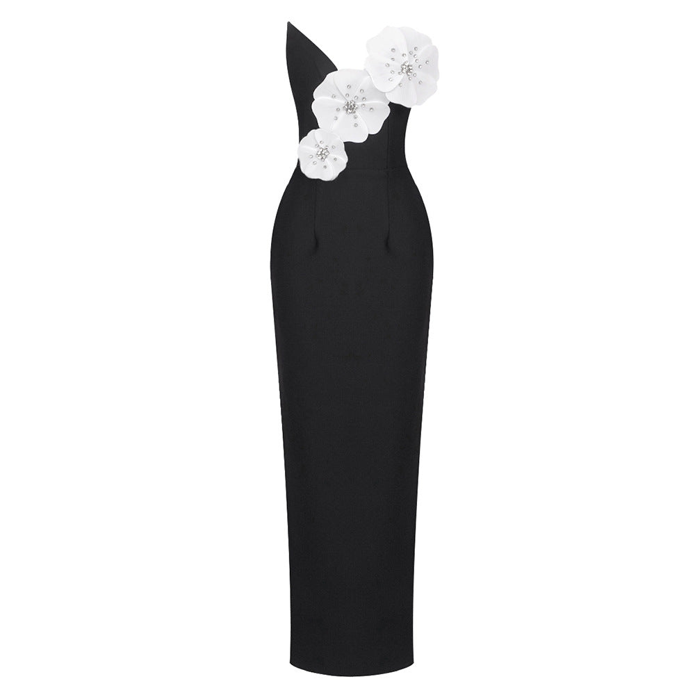 Damen Elegantes bodenlanges Kleid mit asymmetrischem Ausschnitt und floralen Details Drune