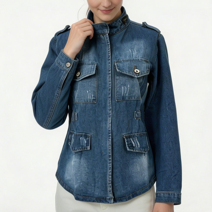 Damen nan taillierte Military-Denimjacke mit Stehkragen, aufgesetzten Pattentaschen und dezenten Used-Details Drune