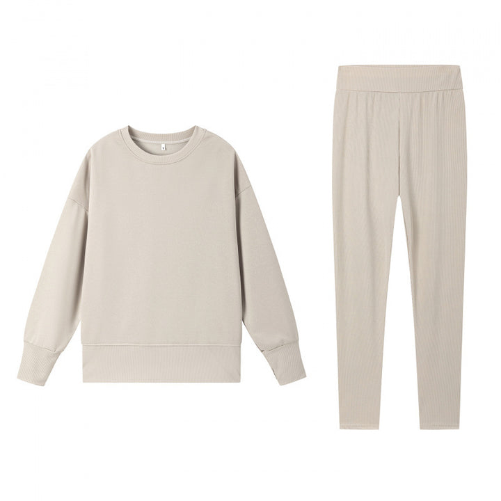 Damen gemütliches Sportset mit lockerem Sweatshirt und enganliegenden Leggings Drune
