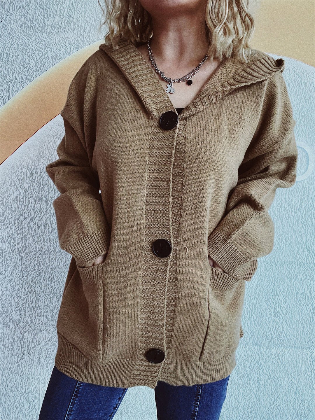 Damen kuschelige Strickjacke mit Kapuze und aufgesetzten Taschen Drune