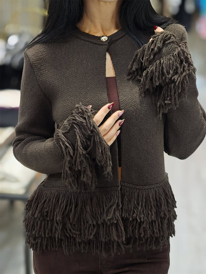 Damen Strickjacke mit Lagenfransen, Perlmuttverschluss und kastiger Silhouette Drune