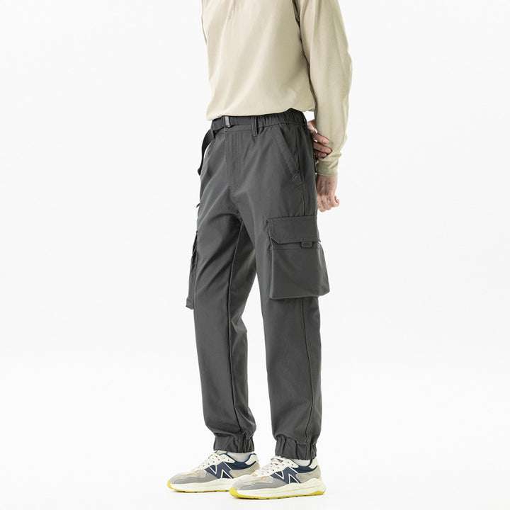 Herren Leichte Outdoor‑Cargohose im Joggerstil mit integriertem Webgurt und elastischen Knöcheln Drune