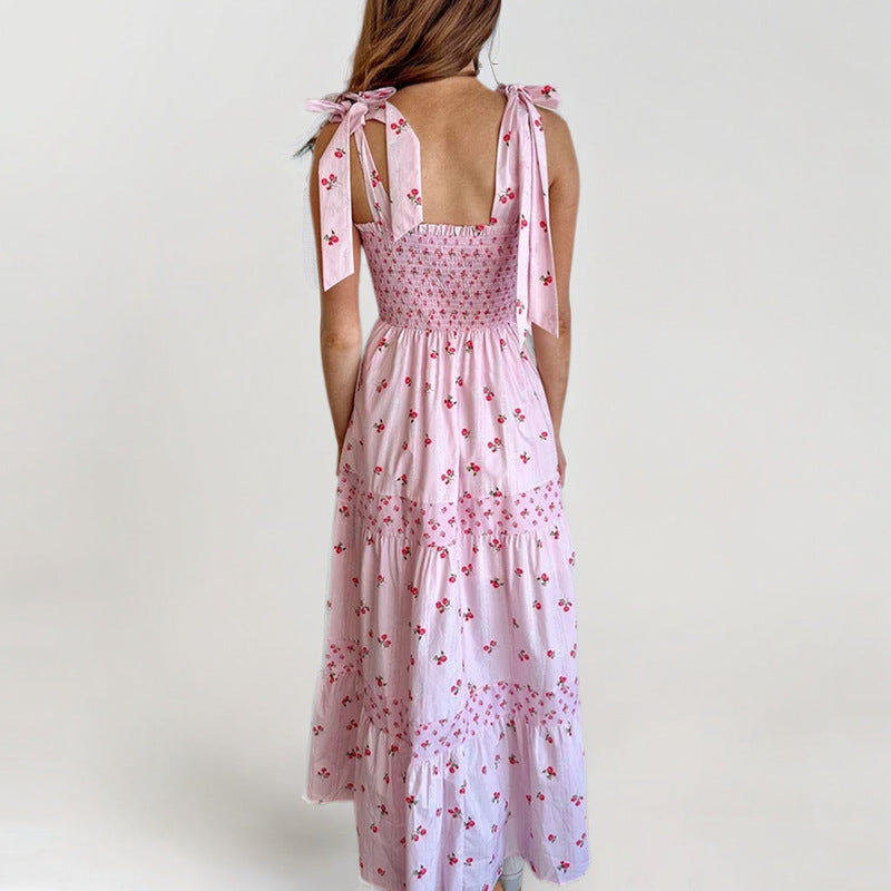 Damen Maxikleid mit romantischem Smocking-Oberteil und floralem Design Drune