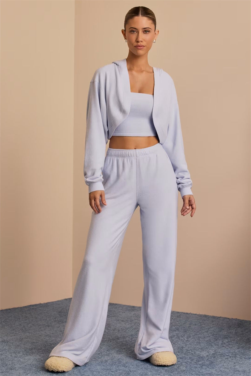 Damen gemütliches Lounge-Set mit cropped Top und weitem Hosenbein