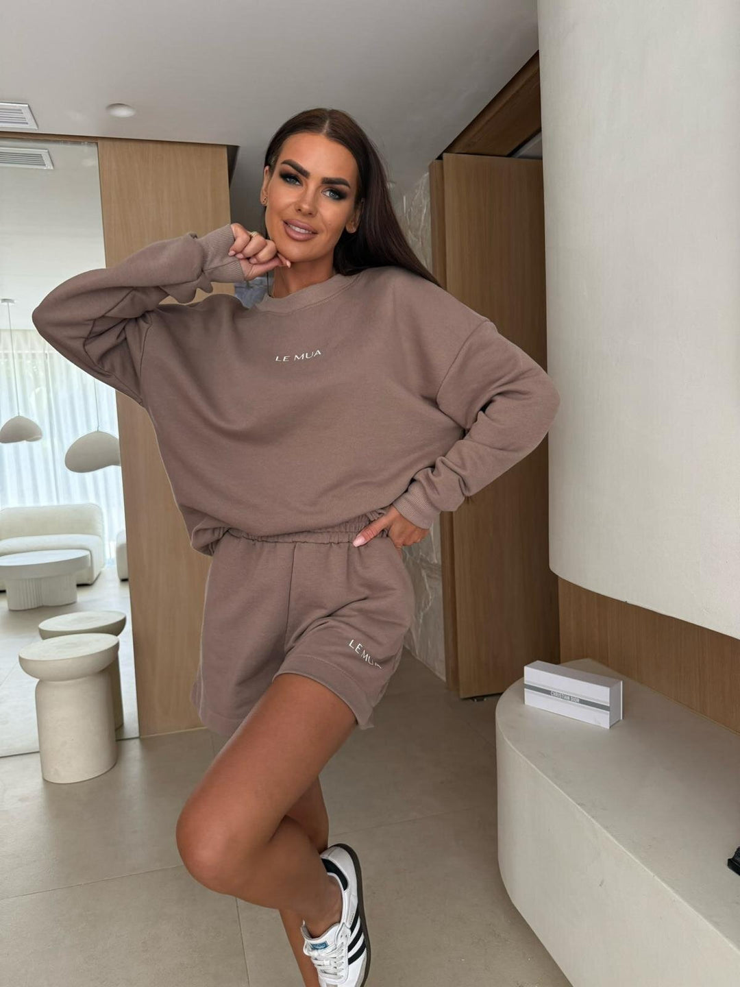 Damen lässiges Freizeit-Set mit oversized Sweatshirt und bequemen Shorts Drune