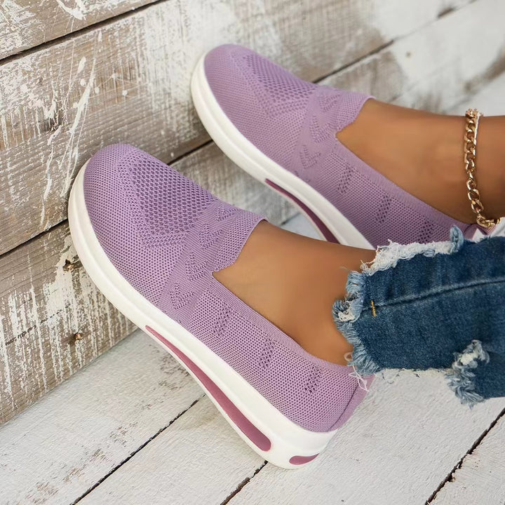 Damen Slip-On Freizeitsneaker mit atmungsaktivem Strickoberteil und rutschfester Sohle Drune