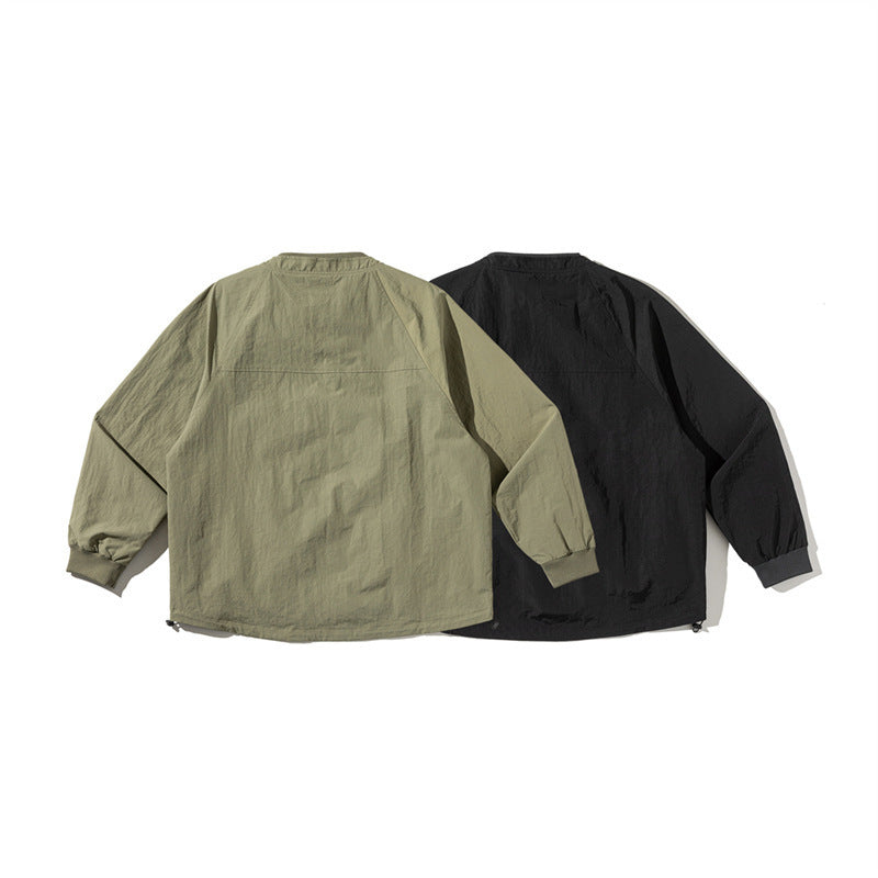 Unisex Leichte Boxy-Fieldjacke ohne Kragen mit Raglanärmeln, aufgesetzten Klappentaschen und Kordelzug Drune