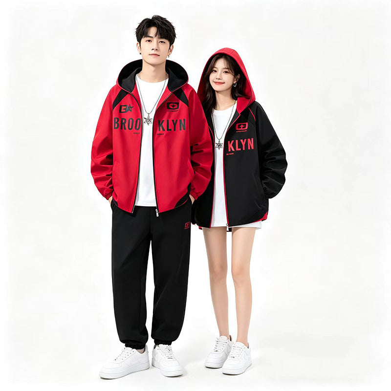 Herren Kapuzenjacke im urbanen Sportstyle mit Brooklyn-Print, Reißverschluss und Kontrastnähten Drune
