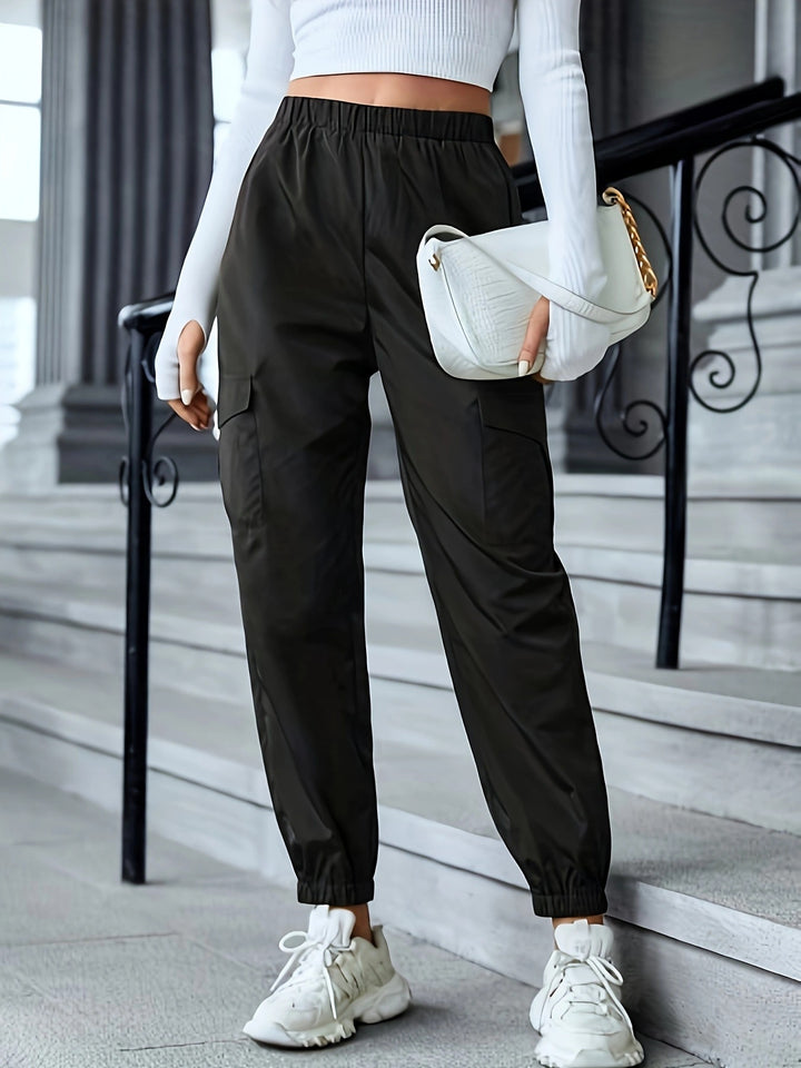 Damen Cargo-Hose im sportiven Design mit elastischem Bund und praktischen Taschen Drune