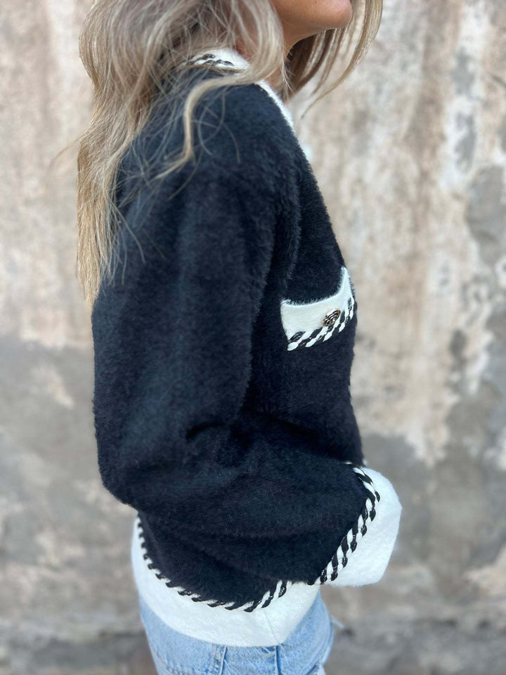 Drune | Weißer Kontrast Langärmlige Tasche Knopf Gestrickte Jacke