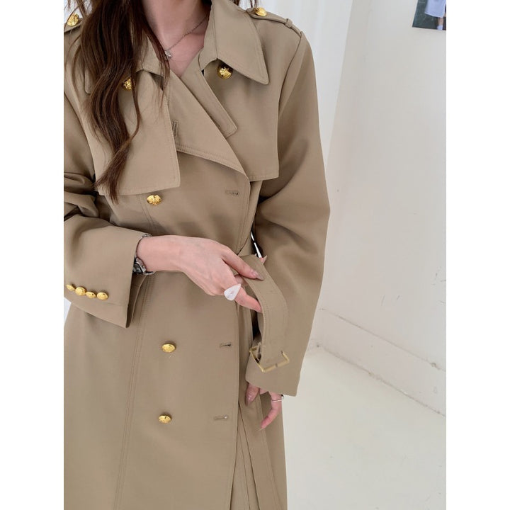 Damen Taillierter Trenchcoat mit Bindegürtel und goldenen Knopfdetails Drune