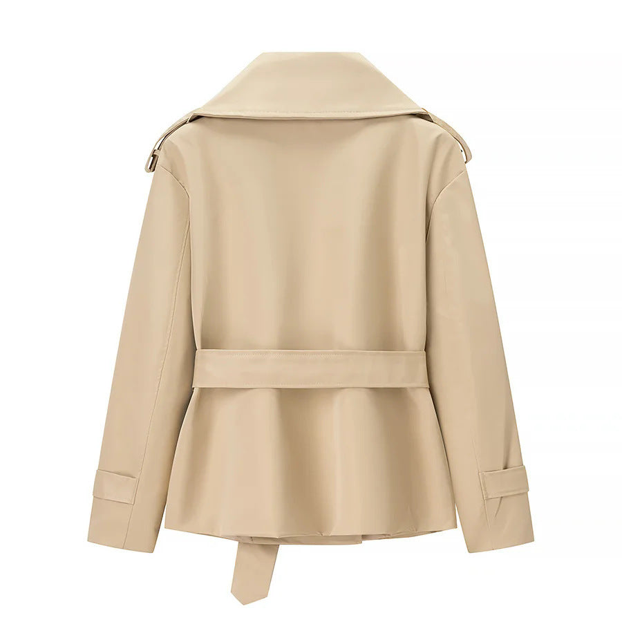 Damen nan kurzer taillierter Trenchcoat mit weitem Revers, Schulterklappen und Bindegürtel Drune