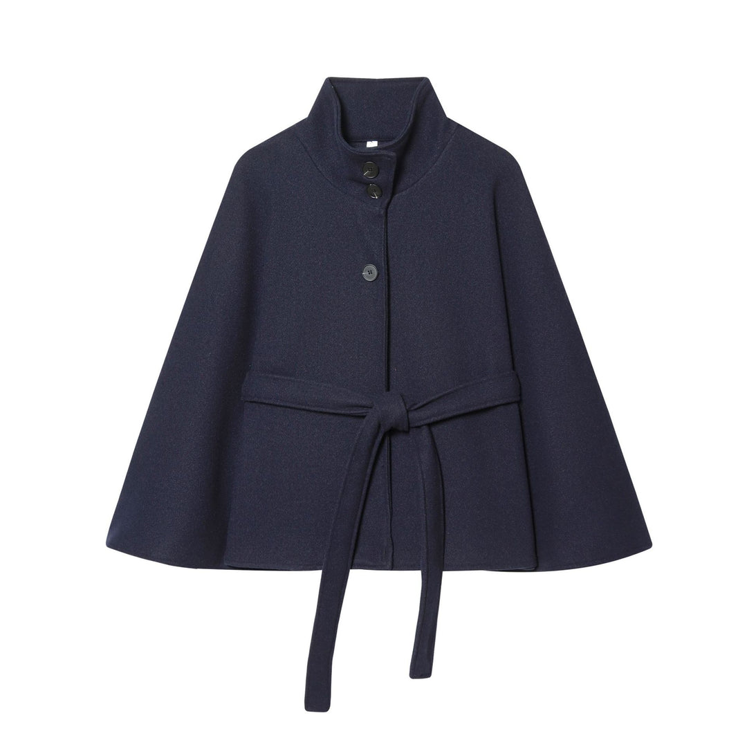 Damen Kurzes Cape-Mantel mit Stehkragen, Knopfleiste und Bindegürtel Drune