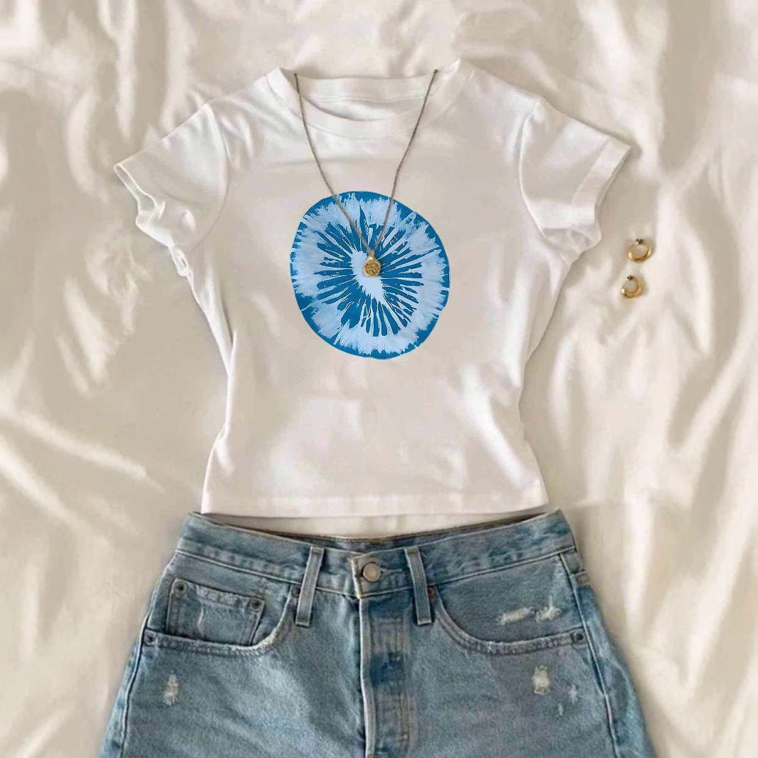 Damen T-Shirt mit kreativem grafischen Design und urbanem Statement Drune