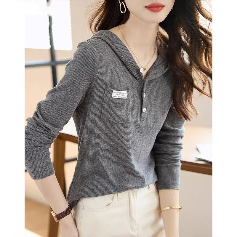 Damen lässiger Hoodie mit Knopfleiste und dekorativer Brusttasche Drune