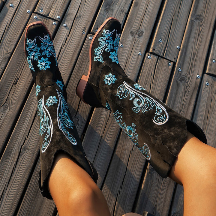 Damen Cowboy-Stiefel mit floralem Stickdesign und bequemem Blockabsatz Drune
