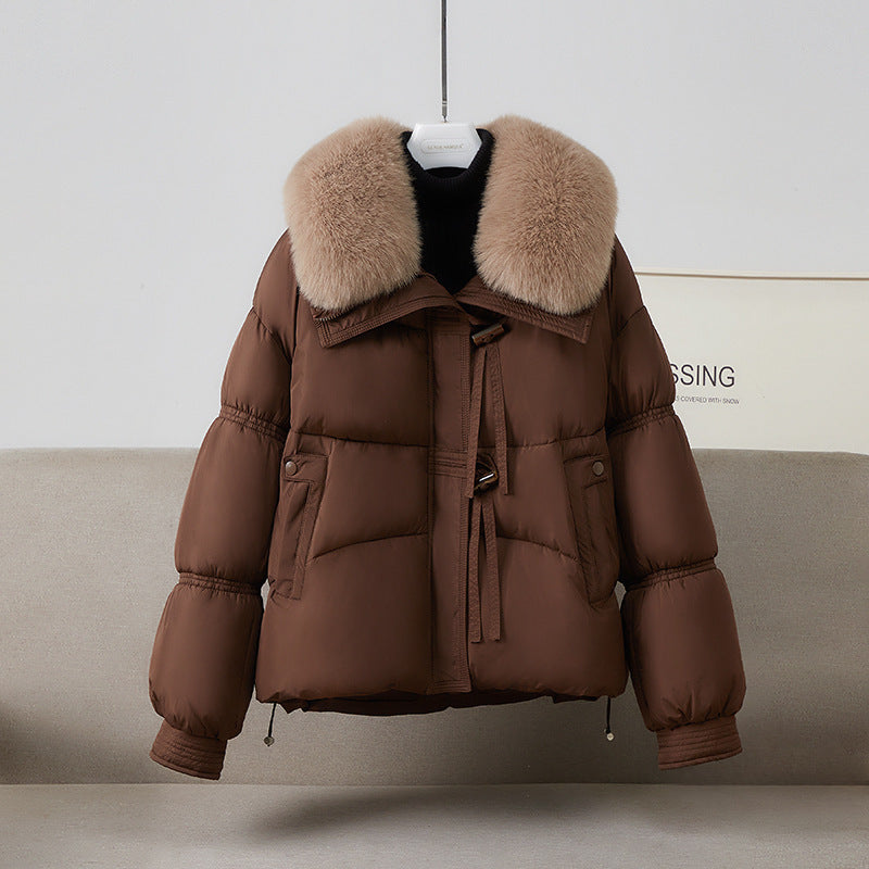 Damen nan kurze Steppluftjacke mit voluminösem Webpelzkragen, Knebelverschluss und formstabiler Taillenlinie Drune