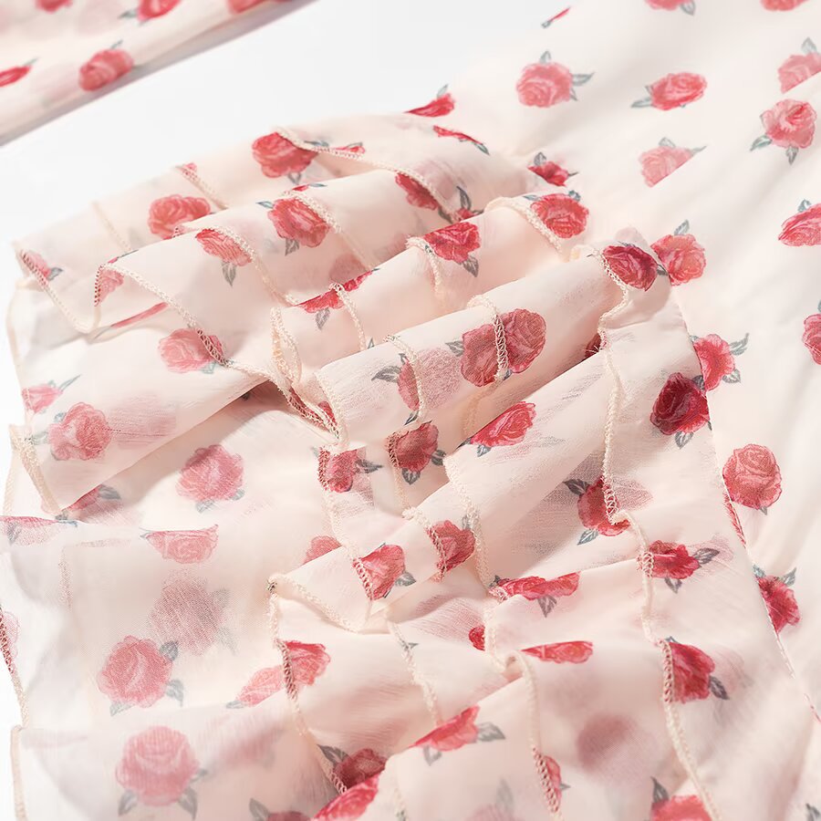 Damen Fließende Chiffonbluse mit floralem Print, tiefem V-Ausschnitt und Volantstufen Drune