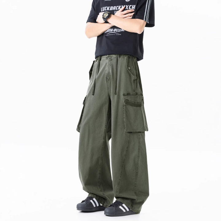 Herren Weite Cargo-Bundfaltenhose mit Tunnelzug und großen Klappentaschen Drune