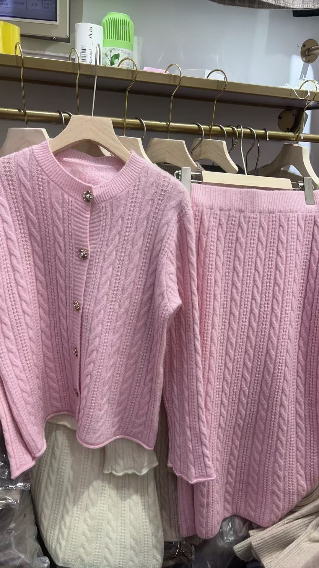 Damen Strickensemble mit Zopfstruktur Drune