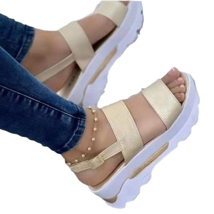 Damen Plateau‑Sandalen mit dicker Profilsohle, zwei breiten Riemen und verstellbarem Fersenriemen Drune
