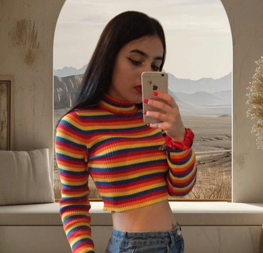 Damen Stylishes Crop-Top mit Rollkragen und buntem Streifenmuster Drune