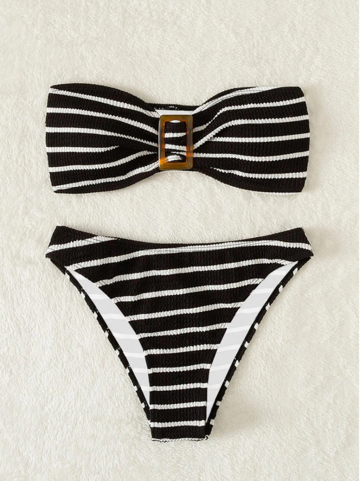 Damen Bandeau-Bikini mit modischem Streifenmuster und dekorativer Schnalle Drune