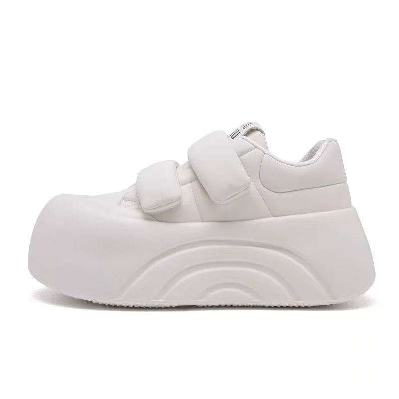Damen Plateausneaker mit praktischen Klettverschlüssen und ergonomischer Sohle Drune