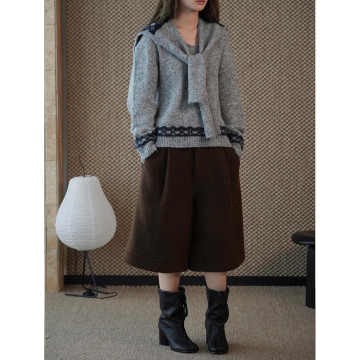 Damen Kuscheliger Feinstrick-Pullover mit integriertem Schultertuch und Jacquardbund Drune