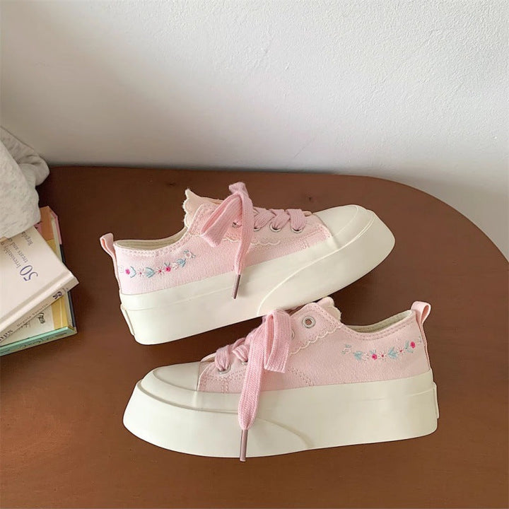Damen Plateau-Sneaker mit floralen Applikationen und strapazierfähigem Obermaterial Drune