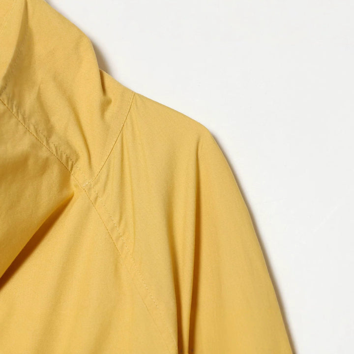 Damen Kurze wasserabweisende Übergangsjacke mit Funnelkragen, Tunnelzugsaum und Raglanärmeln Drune