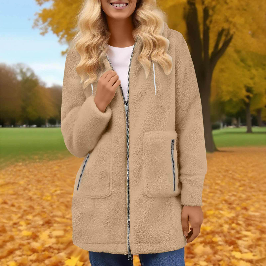 Damen Teddy-Fleece-Mantel mit Kapuze, durchgehendem Reißverschluss und aufgesetzten Taschen Drune